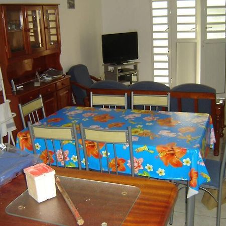 Charmant Appartement Verdoyant Le Morne-Vert Экстерьер фото