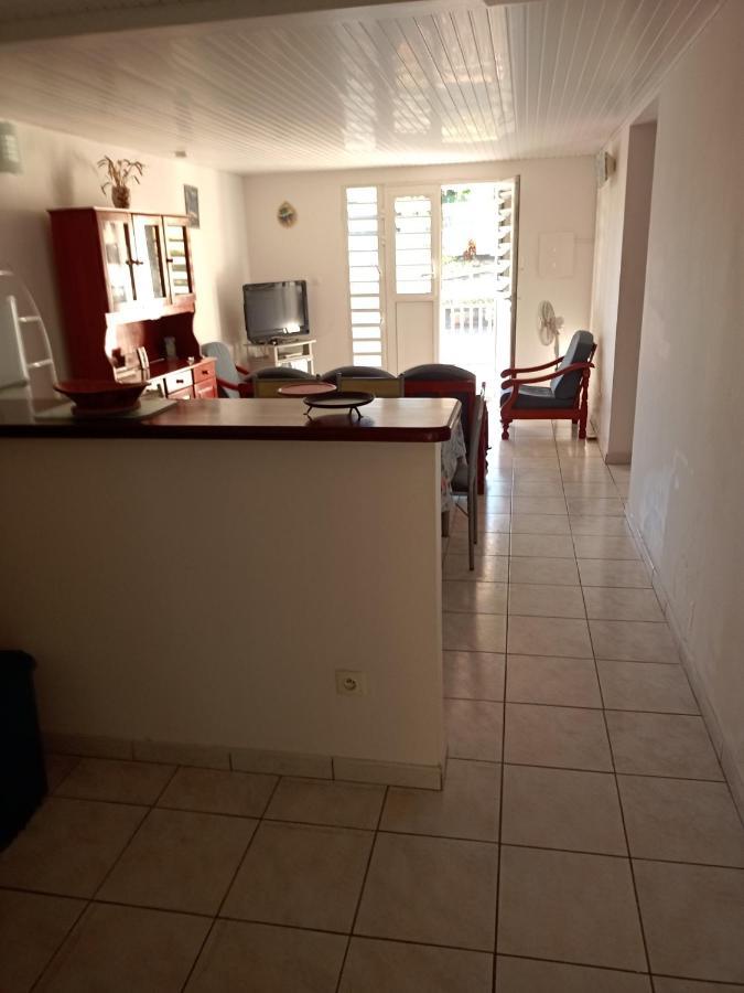 Charmant Appartement Verdoyant Le Morne-Vert Экстерьер фото