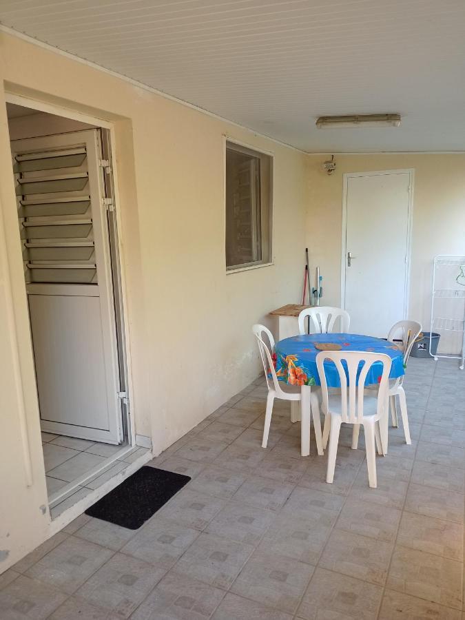 Charmant Appartement Verdoyant Le Morne-Vert Экстерьер фото